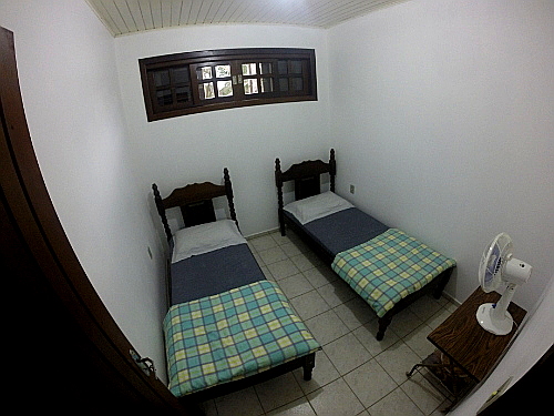 Foto do quarto de solteiro